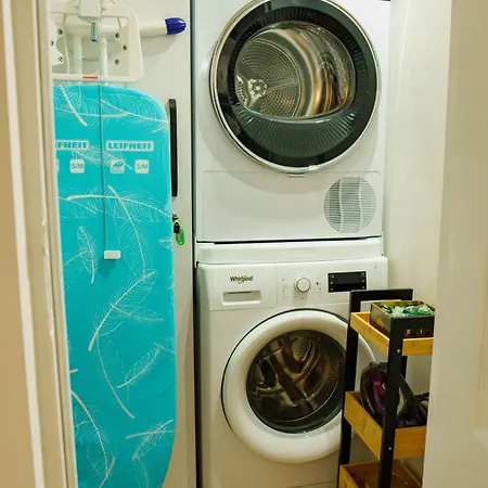 Break Aparments Apartment *