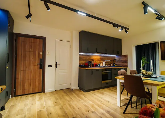 아파트 Break Aparments